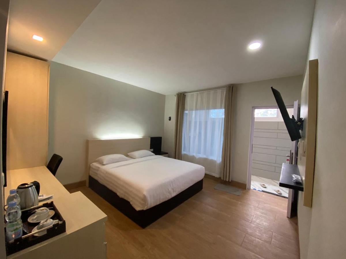 Wisma Lovebird Kalianget Εξωτερικό φωτογραφία
