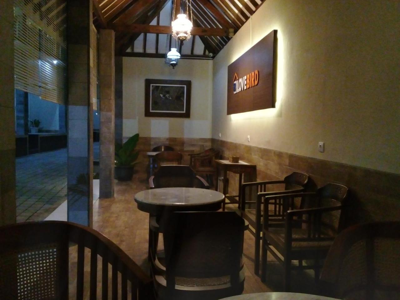 Wisma Lovebird Kalianget Εξωτερικό φωτογραφία